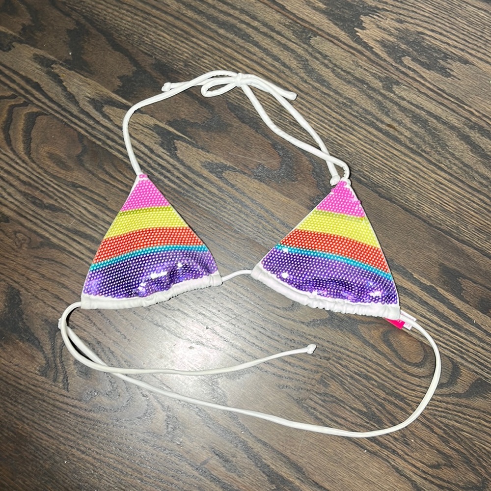 Victoria’s Secret bikini swim top